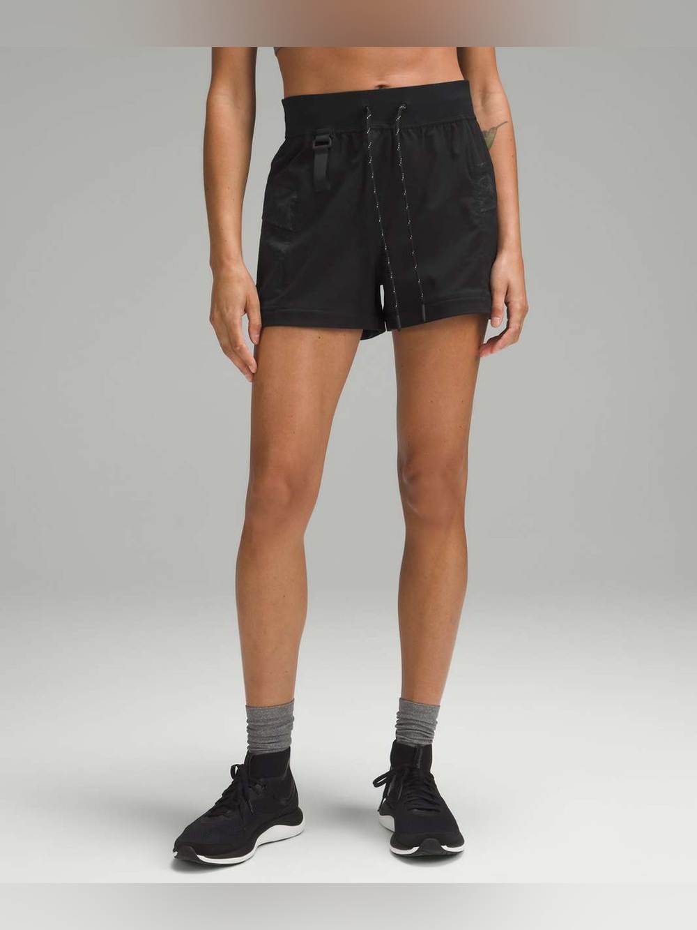 Lululemon Convertible High-Rise Hiking Jogger *WovenAir • Black • Size 4 - Picture 2 of 14